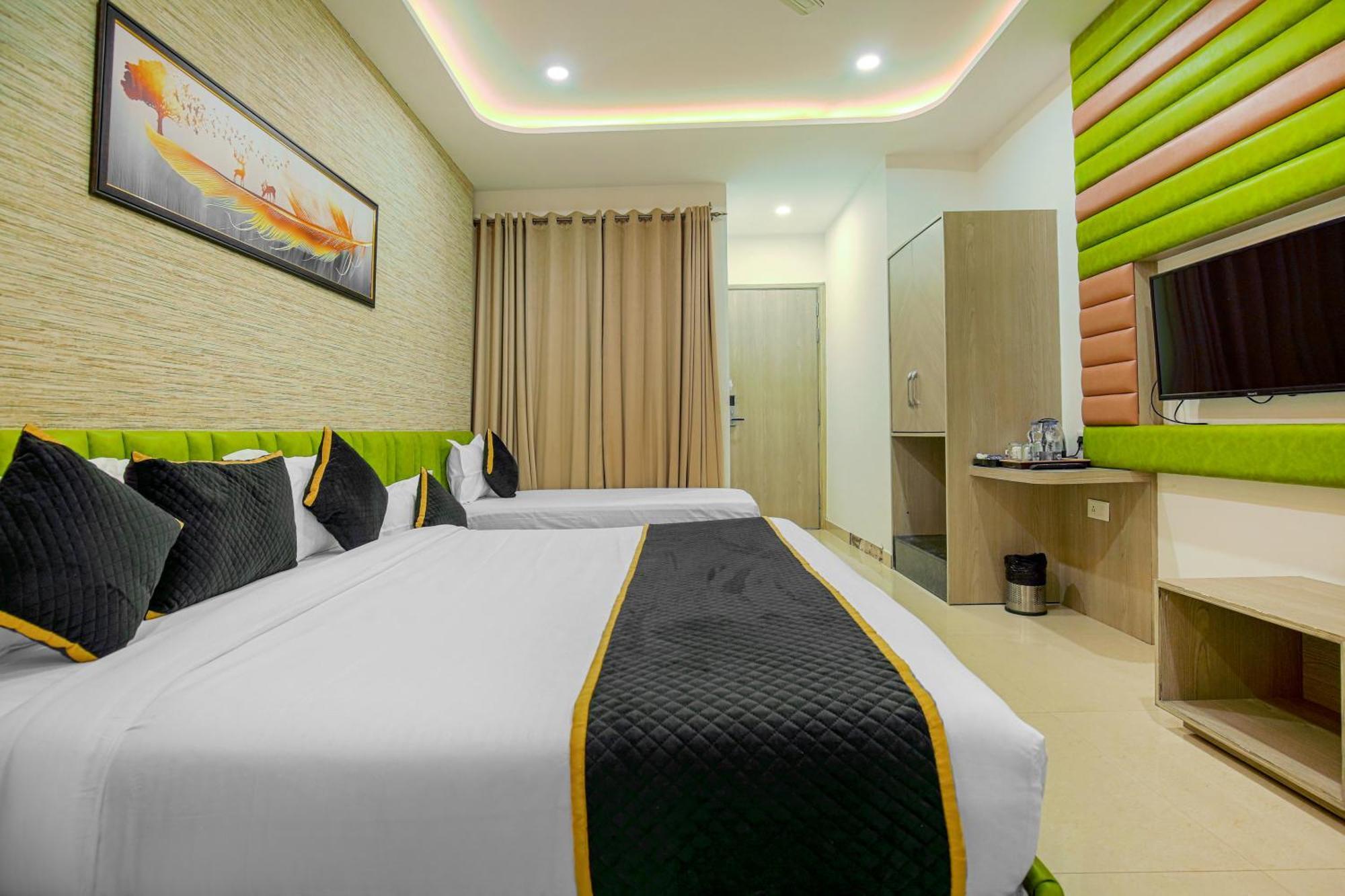 Hotel Golden Stay Амрітсар Екстер'єр фото