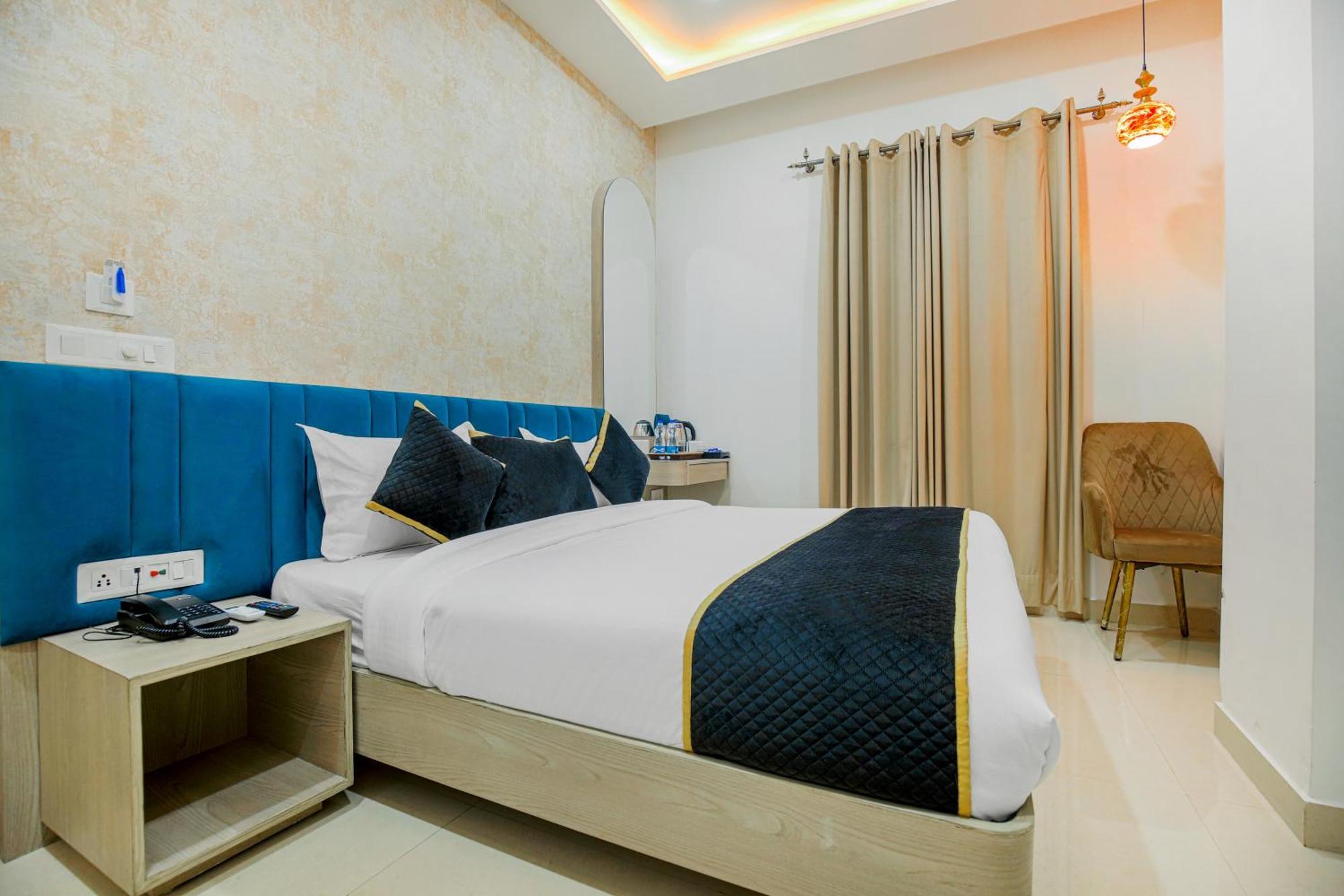 Hotel Golden Stay Амрітсар Екстер'єр фото