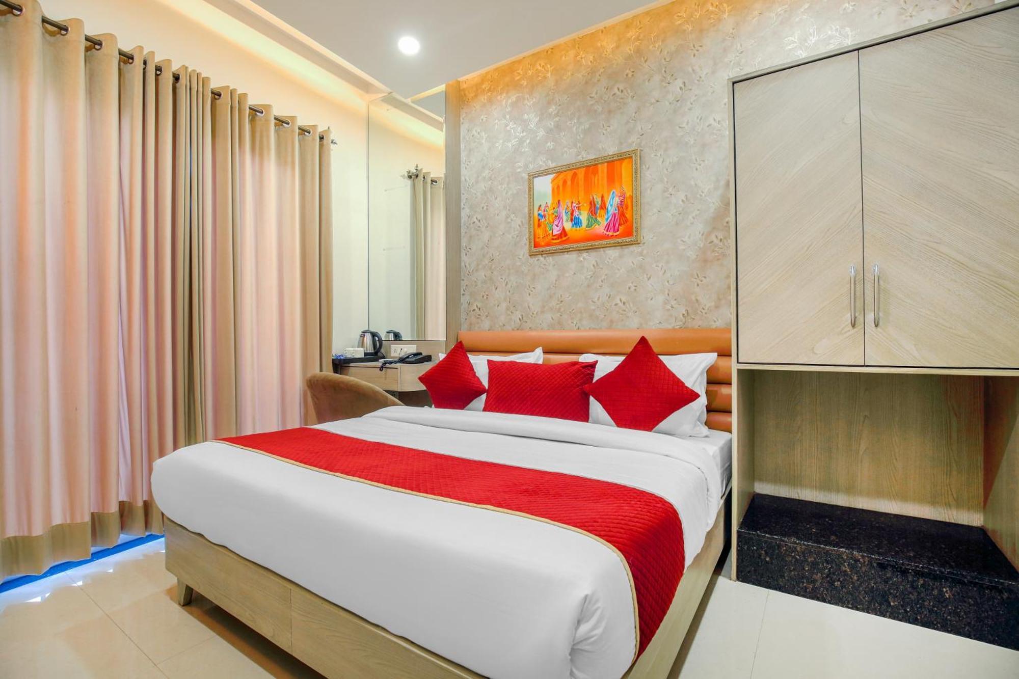 Hotel Golden Stay Амрітсар Екстер'єр фото